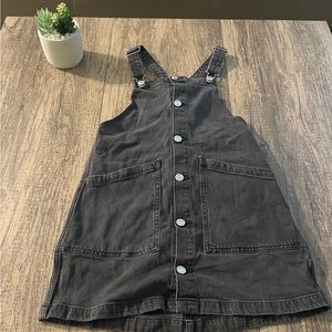 ✨H&M girls black denim skirt✨
